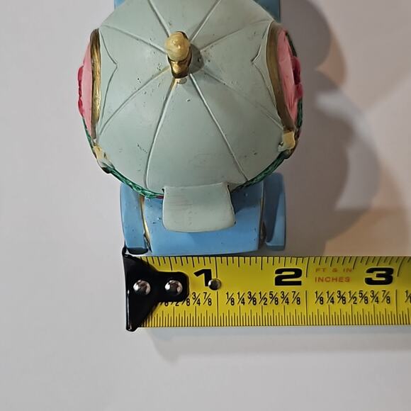 Disney Cinderella's Carriage Vintage Figurine - Picture 8 of 8